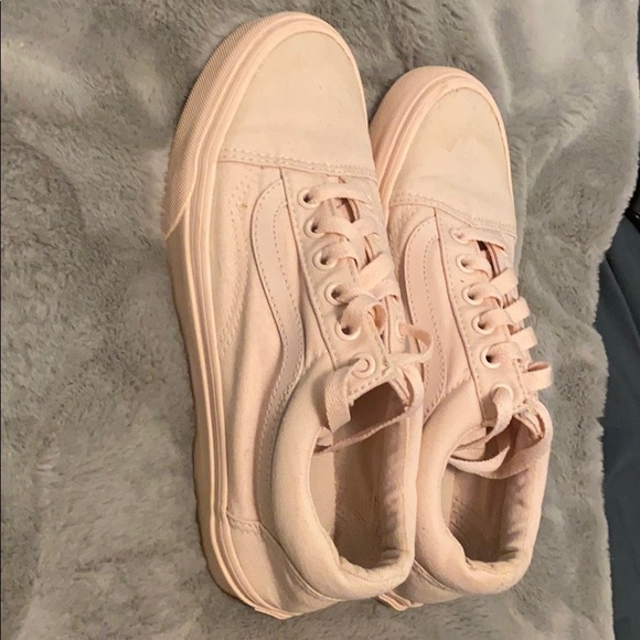 Vans - Picture 3 of 4